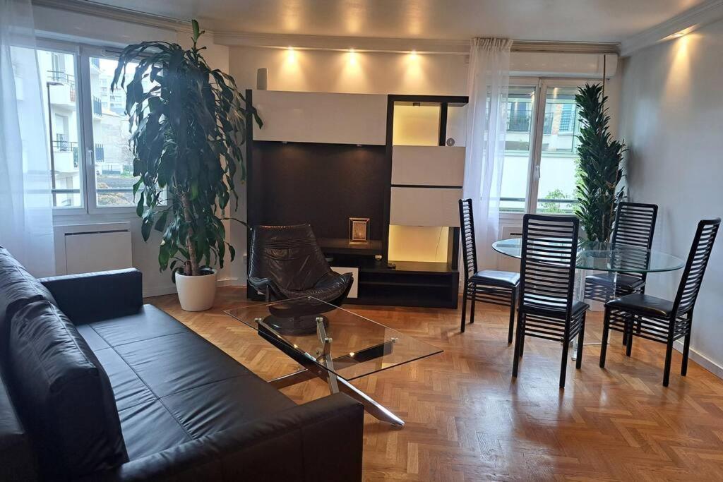 Appartement Aux Portes De Paris Et 5 Minutes Du Metro Шарантон-ле-Пон Экстерьер фото