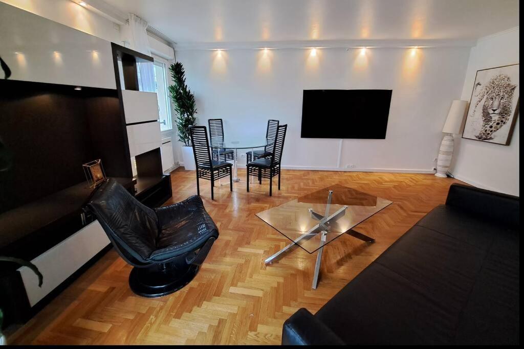 Appartement Aux Portes De Paris Et 5 Minutes Du Metro Шарантон-ле-Пон Экстерьер фото