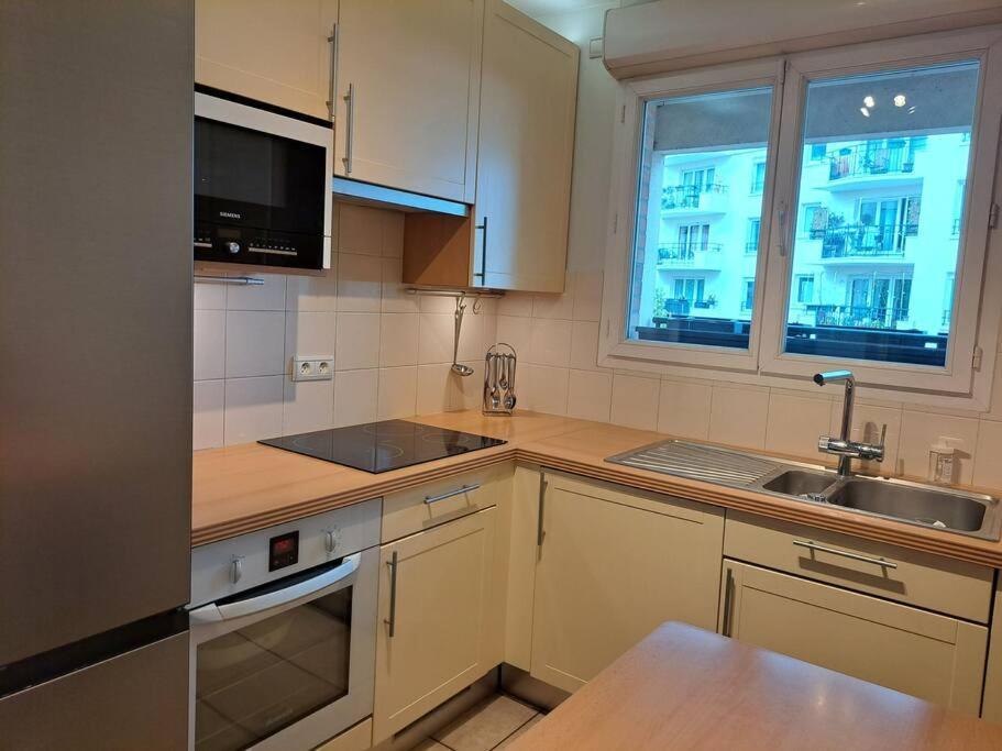 Appartement Aux Portes De Paris Et 5 Minutes Du Metro Шарантон-ле-Пон Экстерьер фото