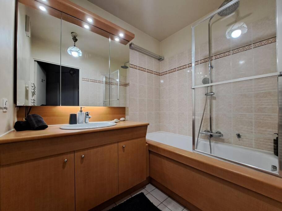 Appartement Aux Portes De Paris Et 5 Minutes Du Metro Шарантон-ле-Пон Экстерьер фото